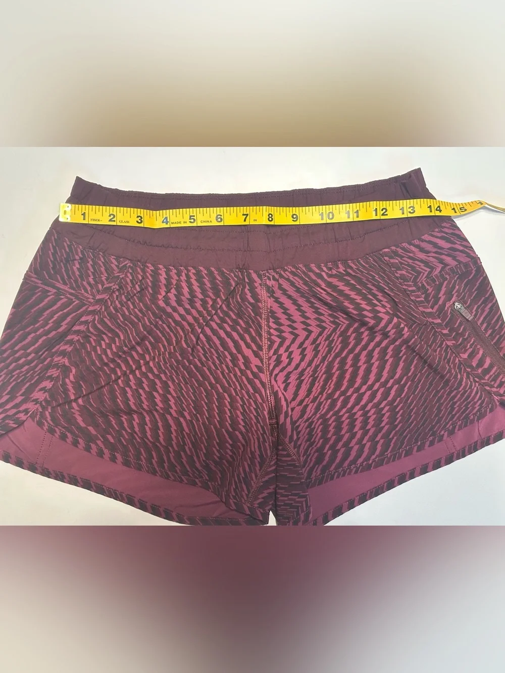 Retro Lululemon Tracker Short III 4” Shifted Horizon Red Grape Black Sz 6